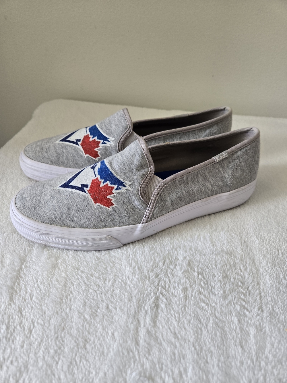 Keds Blue Jays Logo - Picture 4 of 7